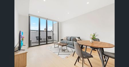 Chic fully furnished 2-Bedroom Apartment in the Heart of Redfern - Photo 2