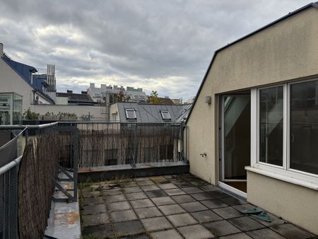 HOFSEITIGE 2 ZIMMERWOHNUNG MIT TERRASSE! Neustiftgasse 106/2/14 - Photo 2
