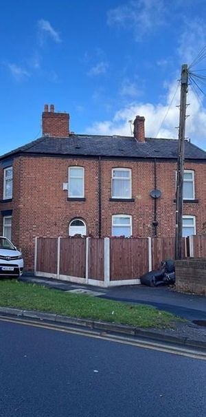 3 bedroom semi-detached house to rent - Photo 1