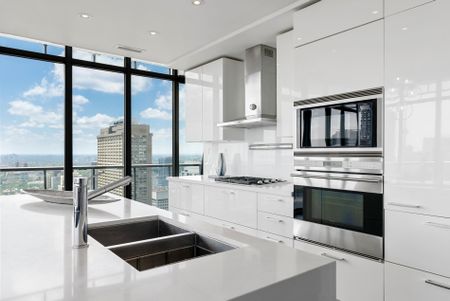 For Lease - 33 Charles Street Unit# PH4503, Toronto, Ontario - Photo 4