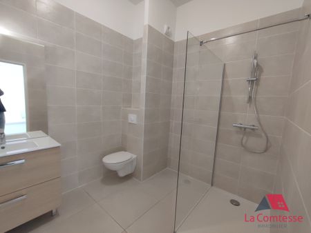Location Appartement 2 pièces 41m² MARSEILLE 6ème - Photo 3