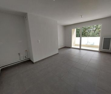 location Appartement T2 DE 41.58m² À NIMES - Photo 4