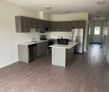 For Lease - 88 Cheryl Avenue, North Perth, Ontario - Photo 2