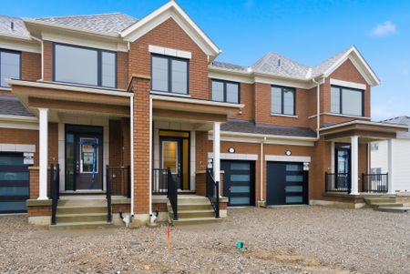 For Lease - 129 Sanderson Drive, Kawartha Lakes, Ontario - Photo 4