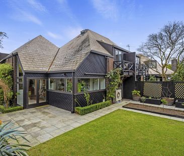 Sunny 3 Bedroom in Merivale - Photo 6