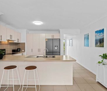 Comfortable Family Living in a Convenient Redbank Plains Location! - Photo 6