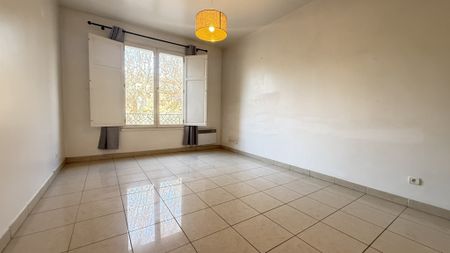 Location Appartement 1 pièce 25m² AIX EN PROVENCE 13100 - Photo 4