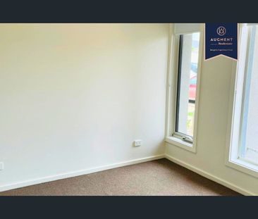 🏠 Perfect 3-Bedroom Family Home in Strathtulloh — $410/week! - Photo 3