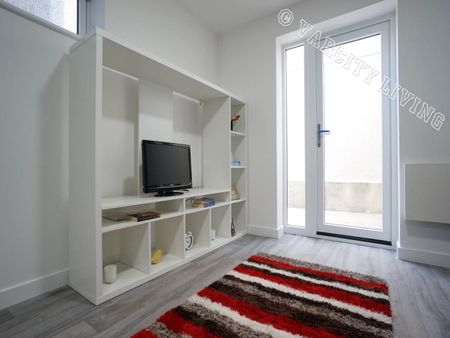 Apartment 1, 1 College Road - Photo 4