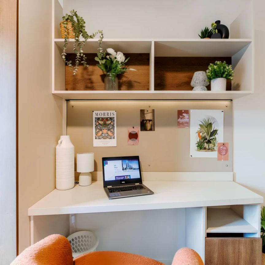 Gold Studio - Photo 1