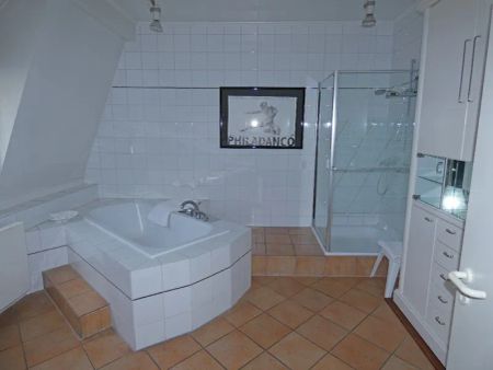 NEU: Ein Traum für Dachgeschossliebhaber direkt im Zentrum von Wiesdorf! - Photo 5