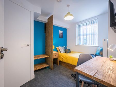 5 bedroom semi-detached house to rent - Photo 3