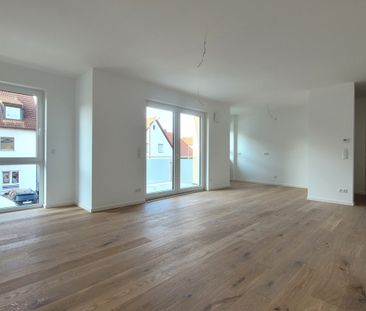 PURE GEMÜTLICHKEIT ZUM ERSTBEZUG! 2-Zimmerwohnung mit Einbauküche u... - Foto 1