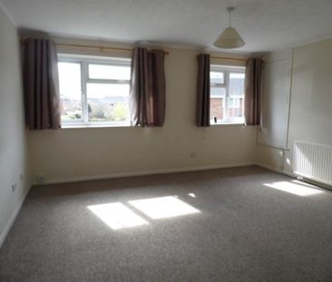 North Worle, Weston-super-Mare, North Somerset - Photo 2