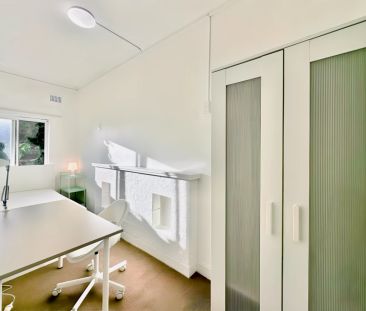 5 bed 1.5 bath - Photo 6