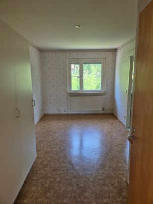 Järnvägen 2B - Foto 1