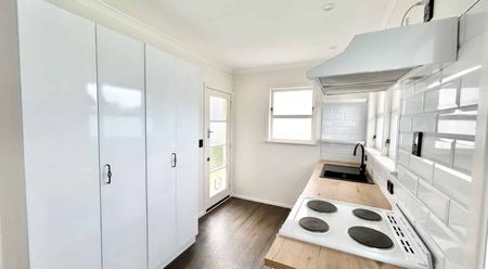 LEVIN - TWO BEDROOMS. - Photo 2