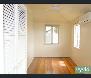 Charming Queenslander in the Heart of Gladstone - Photo 6