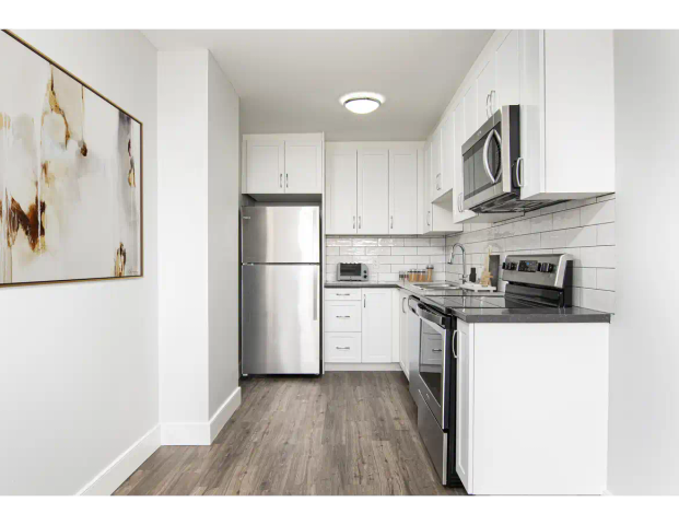4141 Bathurst Street — 2 Bedroom - Photo 1