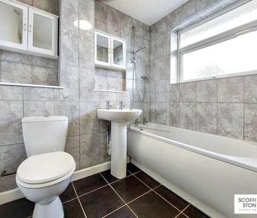 The Hays, Hatton, DE65 - Photo 3