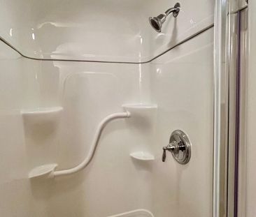 For Lease - 4650 Crosswinds Drive Unit# Basement, Mississauga, Ontario - Photo 4