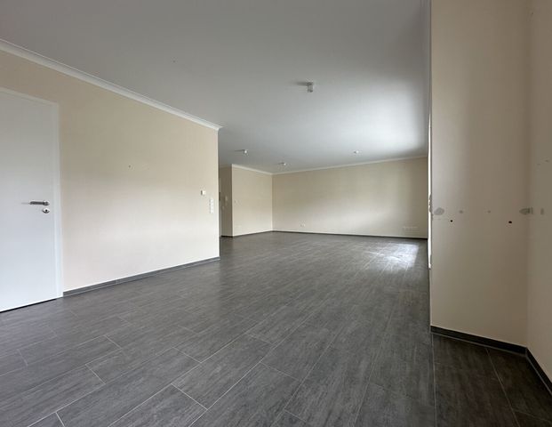 Bremerhaven - Geestemünde // 3 Zimmer Mietwohnung im Erd- oder 2. Obergeschoss beim Bürgerpark - Foto 1