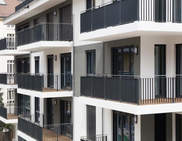 Hochwertige Wohnung im Neubau mit großem Balkon in Stötteritz ! - Photo 1