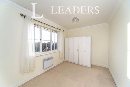 2 bedroom apartment to rent Pacific Heights North, 17 Golden Gate Way, Sovereign Harbour North, Eastbourne, BN23 - Photo 2