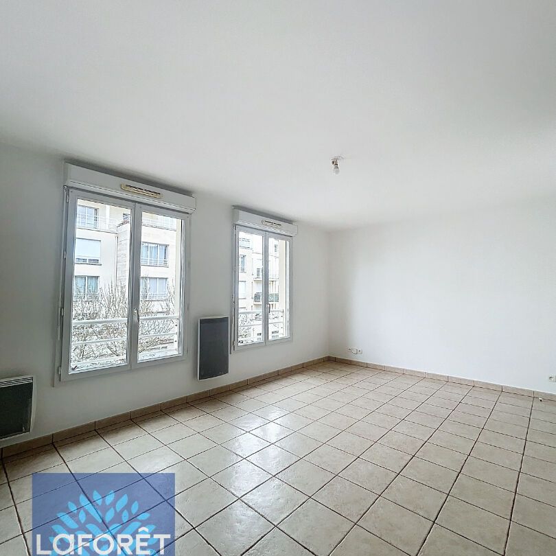Apartment - Photo 1