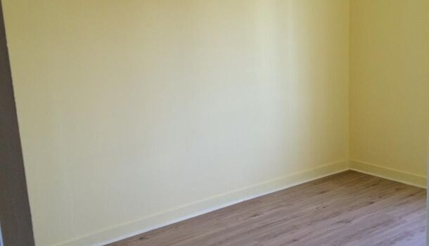 Appartement 69m2 REIMS 790 euros - Photo 1