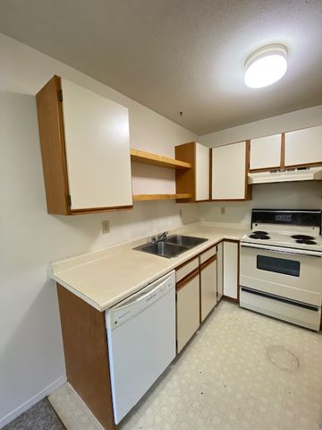 Rutherford Manor - 6 - Photo 3