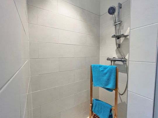 Woning met 4 slaapkamers, garage en stadstuin. - Photo 1