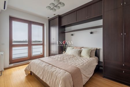 3 pokoje w budynku z recepcją przy metrze - Photo 5