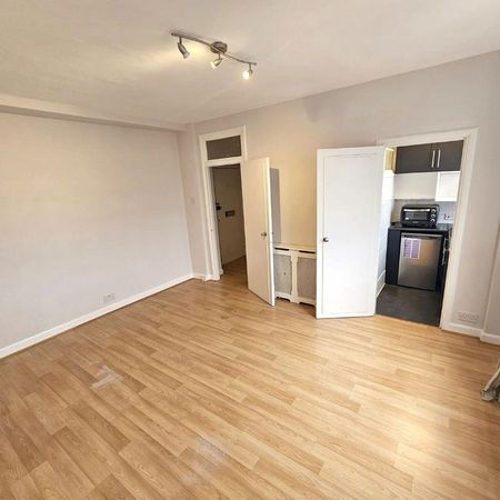 Hamlet Gardens, London, W6 0RP - Photo 3