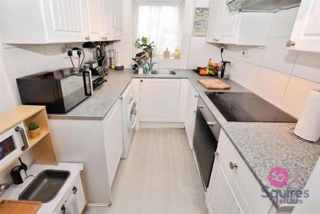 1 bedroom flat to rent - Photo 4