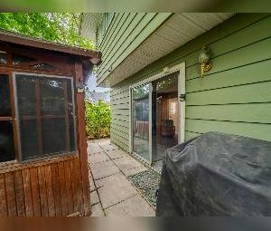 4 Bed 2 Bath Family Home Sherwood Park Glen Allen - Photo 3