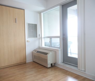 For Lease - 19 Avondale Avenue Unit# LPH14, Toronto, Ontario - Photo 2