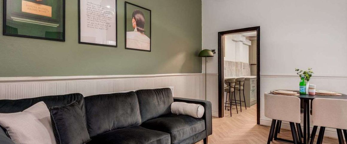 Calton Avenue Room 2 - Photo 1