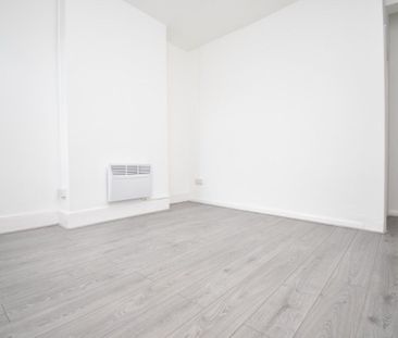 Lakedale Road, London, SE18 - Photo 4