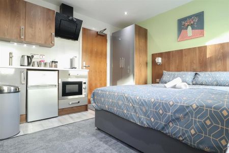 Studio to rent - Photo 3