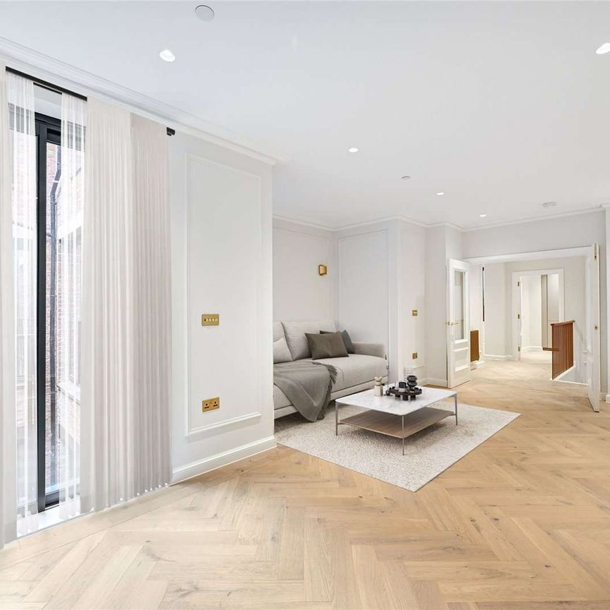 A modern two bedroom duplex flat situated in central London. - Photo 1