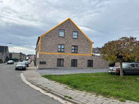 Ruim en lichtrijk duplex appartement met 3 slaapkamers en garage - Foto 4