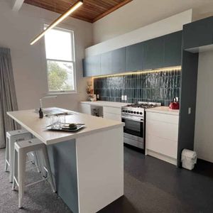 Spacious Family Home in Desirable Te Horo – Your Countryside Retreat! - Photo 2
