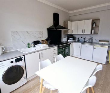 1 bedroom property to rent - Photo 3