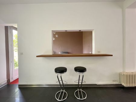 Location Appartement 1 pièce 60m² MONTPELLIER 34000 - Photo 2