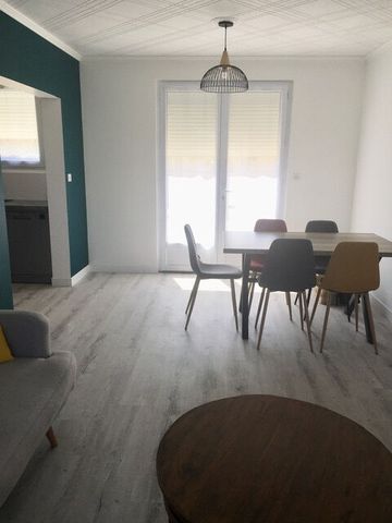 Location appartement 6 pièces, 105.00m², Le Boupère - Photo 2