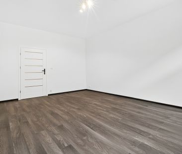 (Symbol 437244) - Photo 5