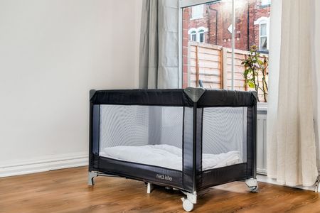 5 Bed Flat, Park Avenue, NG3 - Photo 2