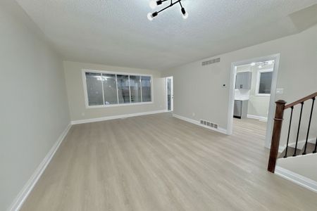 For Lease - 645 Chiddington Avenue, London South, Ontario - Photo 3