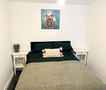 1 bedroom barn conversion to rent - Photo 2